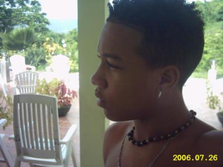 dj tinOxx